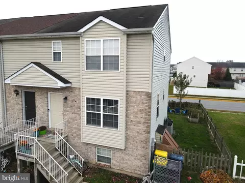 722 Marian Dr, Middletown, DE 19709