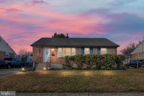 4517 Sharon Dr, Wilmington, DE 19808