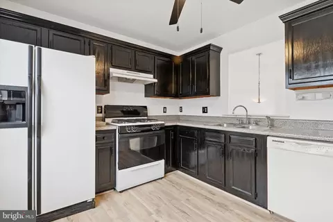 Kitchen - 221 Bellwether Ct, Newark, DE 19702 photo 1 of 1