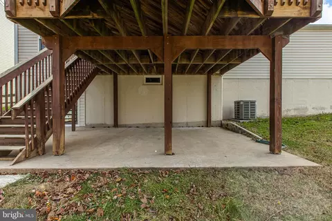 Exterior - 164 Mccormick Blvd, Newark, DE 19702 photo 4 of 12