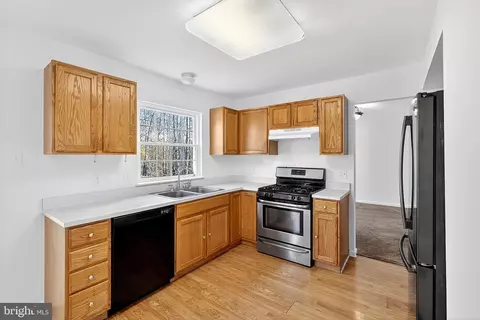 Kitchen - 164 Mccormick Blvd, Newark, DE 19702 photo 1 of 1