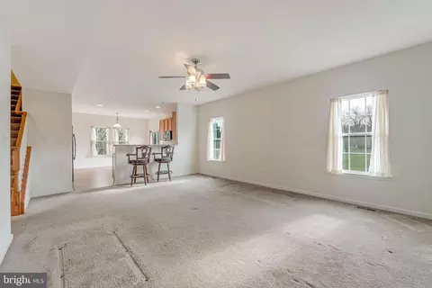 Living - 210 Olivia Way, Bear, DE 19701 photo 3 of 5