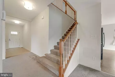 Entry Way - 210 Olivia Way, Bear, DE 19701 photo 4 of 9