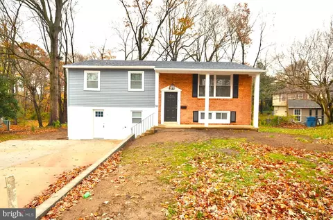 13 Erskine Ct, Newark, DE 19713