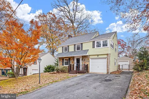 104 Laurel Ln, Wilmington, DE 19804