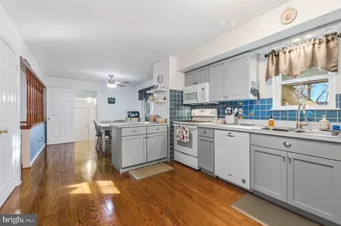 Kitchen - 145 Boyer Dr, Newark, DE 19702 photo 1 of 3