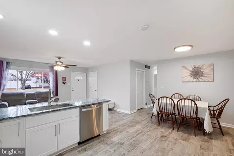 Dining - 107 Anderson Rd, Newark, DE 19713 photo 1 of 1
