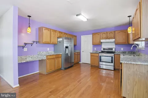 Kitchen - 21 E Moyer Dr, Bear, DE 19701 photo 1 of 2