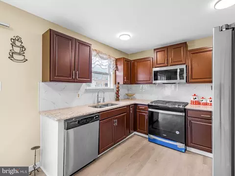1 Sequoia Ct, Bear, DE 19701 photo 9