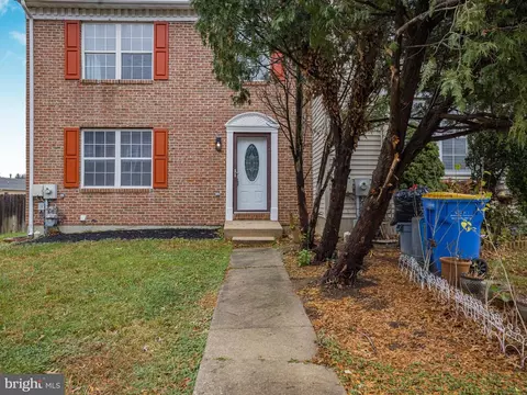 1 Sequoia Ct, Bear, DE 19701 photo 2