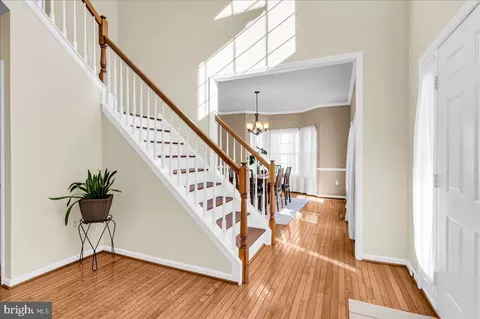 Entry Way - 7 Stirling Dr, Newark, DE 19702 photo 2 of 6