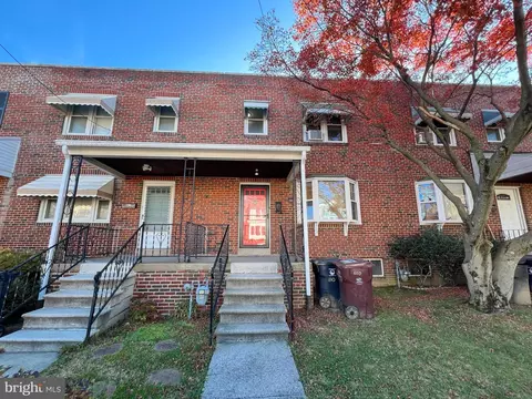 1110 S Broom St, Wilmington, DE 19805