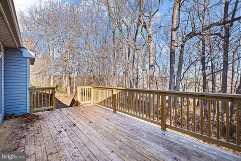 Exterior - 22 Eynon Ct, Hockessin, DE 19707 photo 2 of 7
