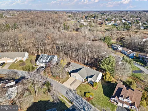 View/Area - 22 Eynon Ct, Hockessin, DE 19707 photo 2 of 4