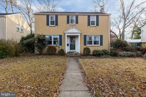 214 Waverly Rd, Wilmington, DE 19803