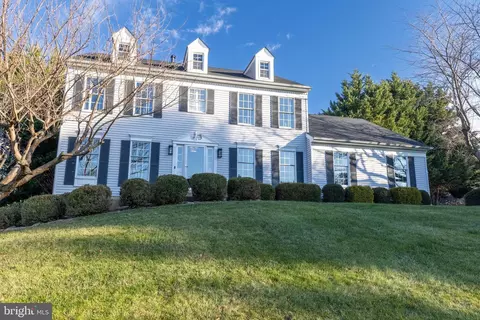 3 Heatherstone Way, Hockessin, DE 19707