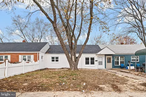 322 Sheridan Dr, New Castle, DE 19720