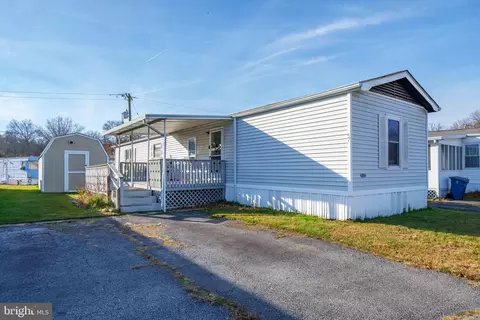 57 Gypsum Dr #195, Newark, DE 19713