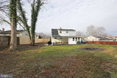 Exterior - 620 Ilse Dr, Newark, DE 19713 photo 3 of 6