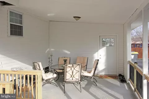 Exterior - 620 Ilse Dr, Newark, DE 19713 photo 2 of 6