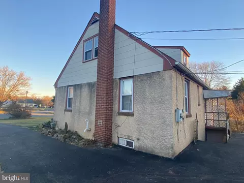 Exterior - 800 Kenyon Ln, Newark, DE 19711 photo 4 of 4