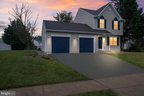 306 E Harvest Ln, Middletown, DE 19709