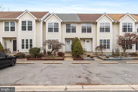 Exterior - 610 Benham Ct, Newark, DE 19711 photo 2 of 6