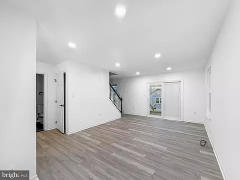 206 Liberty Blvd, New Castle, DE 19720