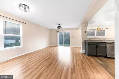 Living - 717 Lexington Dr, Bear, DE 19701 photo 1 of 6
