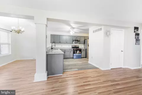 Entry Way - 717 Lexington Dr, Bear, DE 19701 photo 1 of 6
