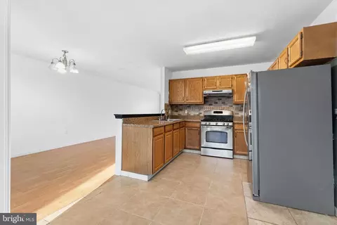 Kitchen - 210 Bellwether Ct, Newark, DE 19702 photo 3 of 3