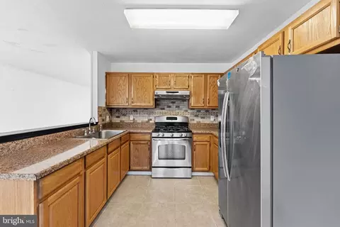 Kitchen - 210 Bellwether Ct, Newark, DE 19702 photo 1 of 3