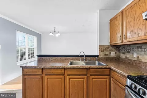 Kitchen - 210 Bellwether Ct, Newark, DE 19702 photo 2 of 3