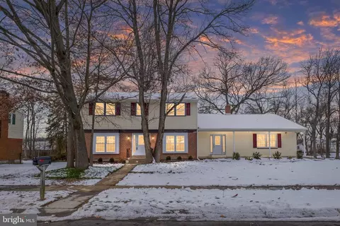 2920 Cheshire Rd, Wilmington, DE 19810