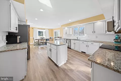 Kitchen - 29 Hillstream Rd, Newark, DE 19711 photo 1 of 7