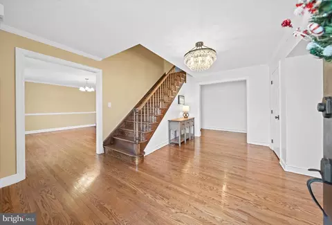 Entry Way - 29 Hillstream Rd, Newark, DE 19711 photo 1 of 3