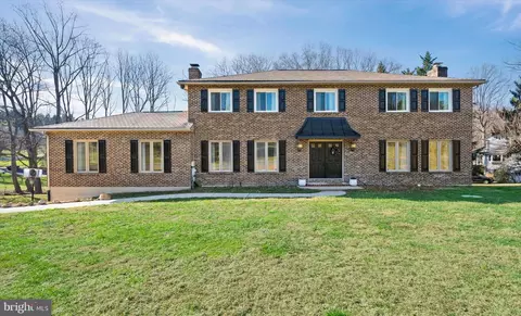 Exterior - 29 Hillstream Rd, Newark, DE 19711 photo 6 of 7