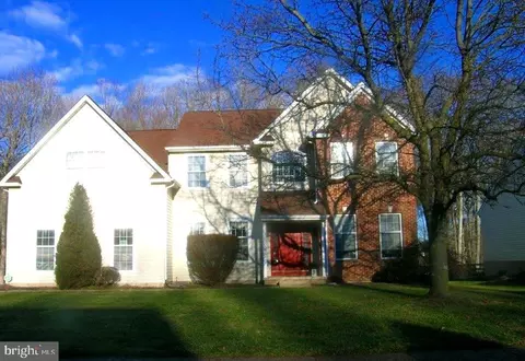 7 Keeneland Ct, Bear, DE 19701