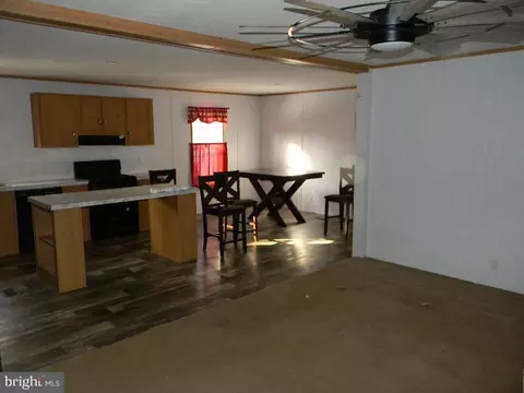 87 Dragon Dr N, Bear, DE 19701 photo 5