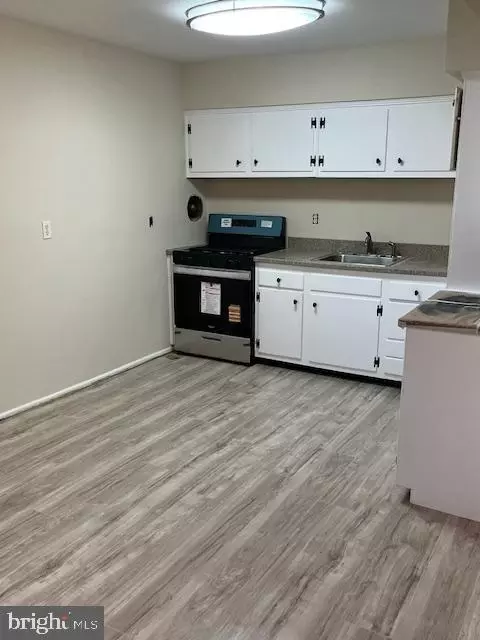 Kitchen - 511 Lisbeth, Newark, DE 19713 photo 1 of 1