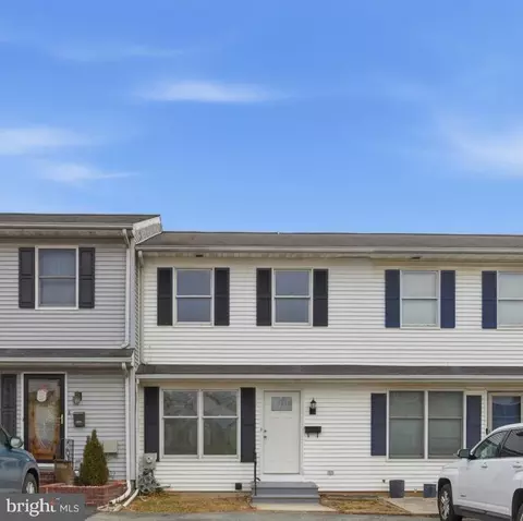 11 E 42nd St, Wilmington, DE 19802