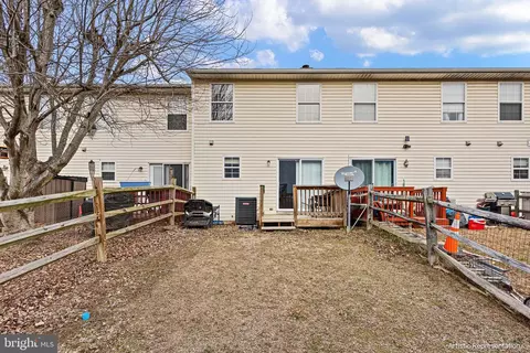 Exterior - 627 Candlestick Ln, Newark, DE 19702 photo 2 of 3