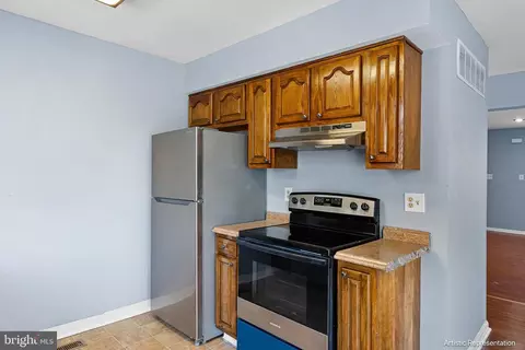 Kitchen - 627 Candlestick Ln, Newark, DE 19702 photo 1 of 2