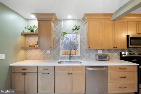 Kitchen - 301 Taylor Rd, Wilmington, DE 19804 photo 1 of 4