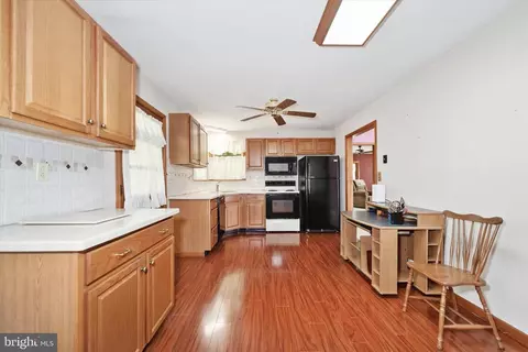 Kitchen - 197 199 Pine Tree Rd, Townsend, DE 19734 photo 2 of 2