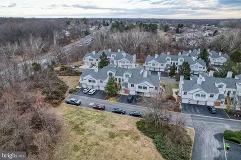 View/Area - 408 Margit Ct, Newark, DE 19711 photo 3 of 5