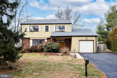 23 Westbrite Ct, Wilmington, DE 19810
