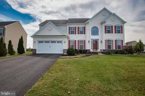 200 W Testaverde Rd, Newark, DE 19702