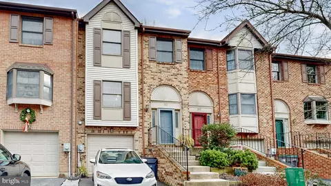 32 Woods Way, Wilmington, DE 19809