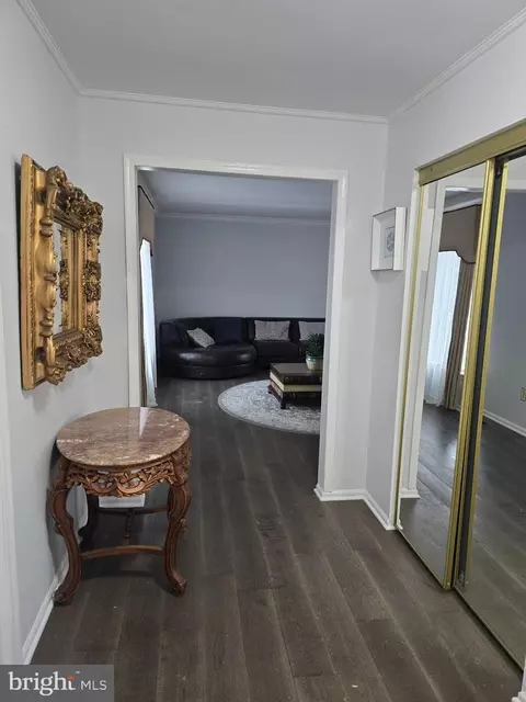 Entry Way - 16 Jonathan Dr, Newark, DE 19702 photo 1 of 5
